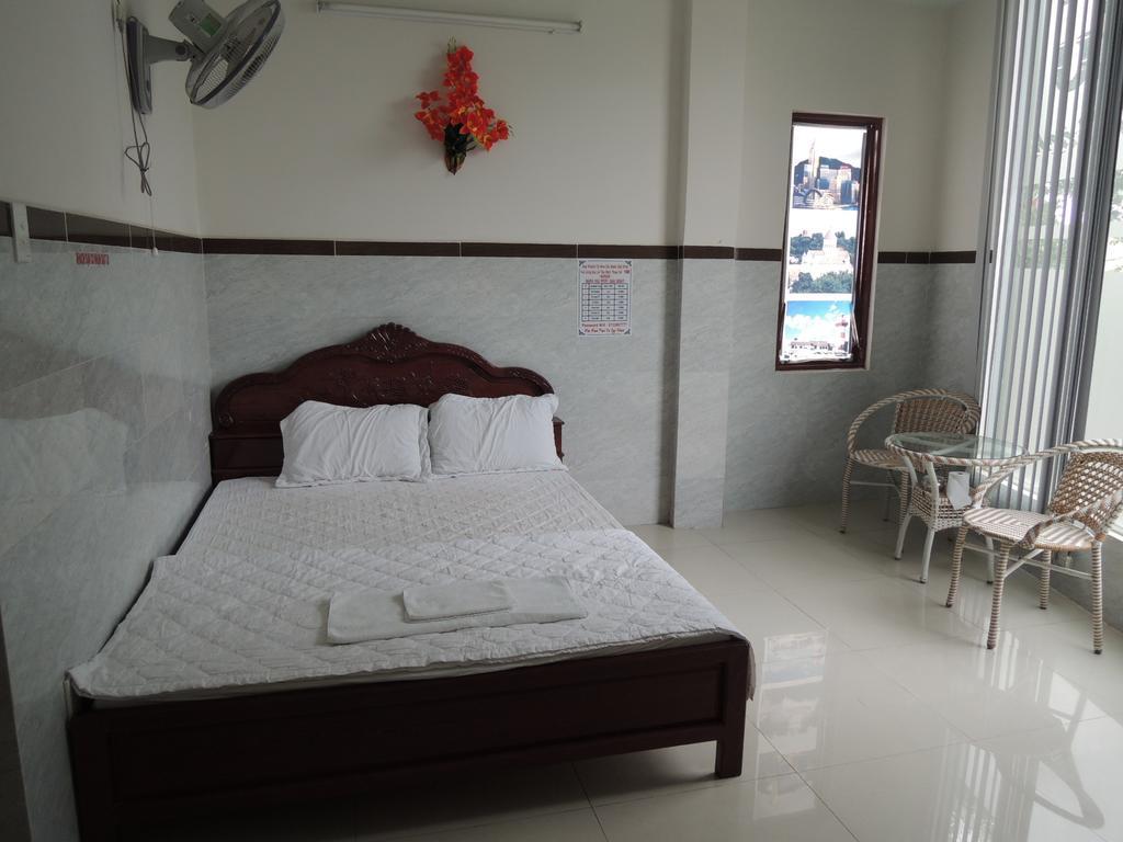 Hung Hieu Hotel My Tho Bilik gambar